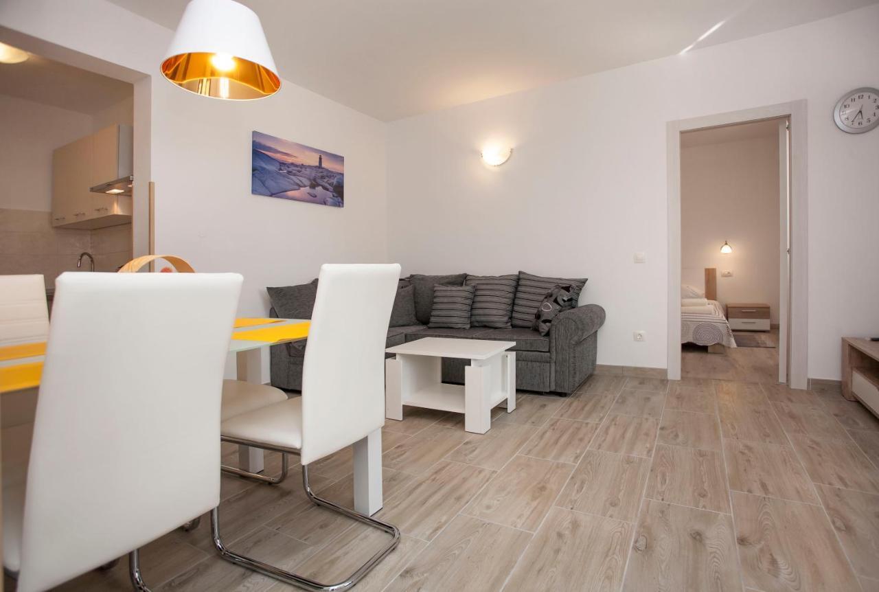 Apartmani Dragica Rovinj Ngoại thất bức ảnh