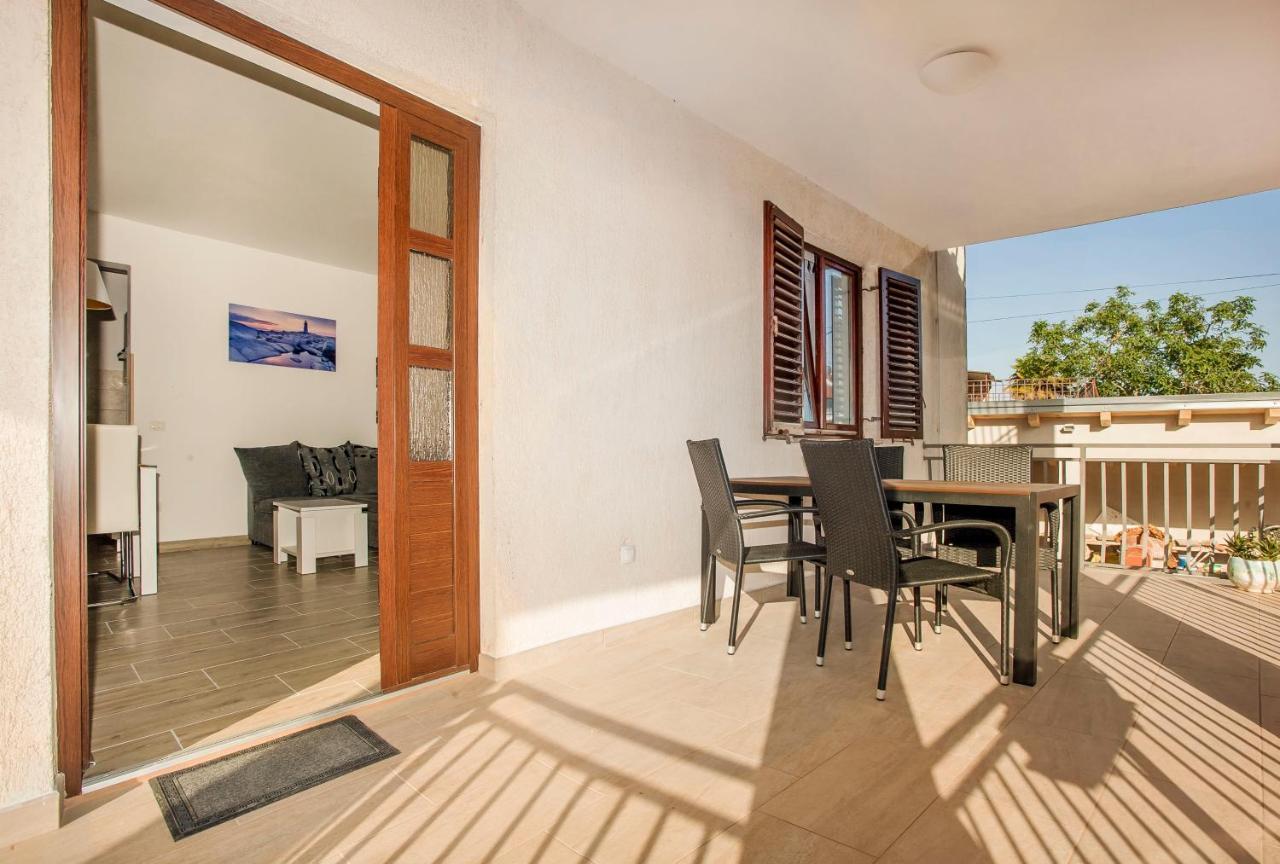 Apartmani Dragica Rovinj Ngoại thất bức ảnh