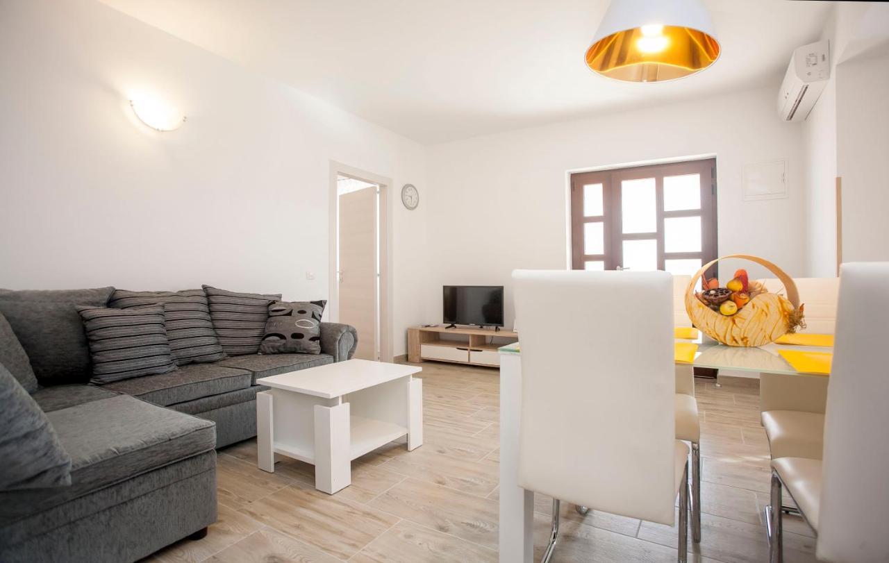 Apartmani Dragica Rovinj Ngoại thất bức ảnh