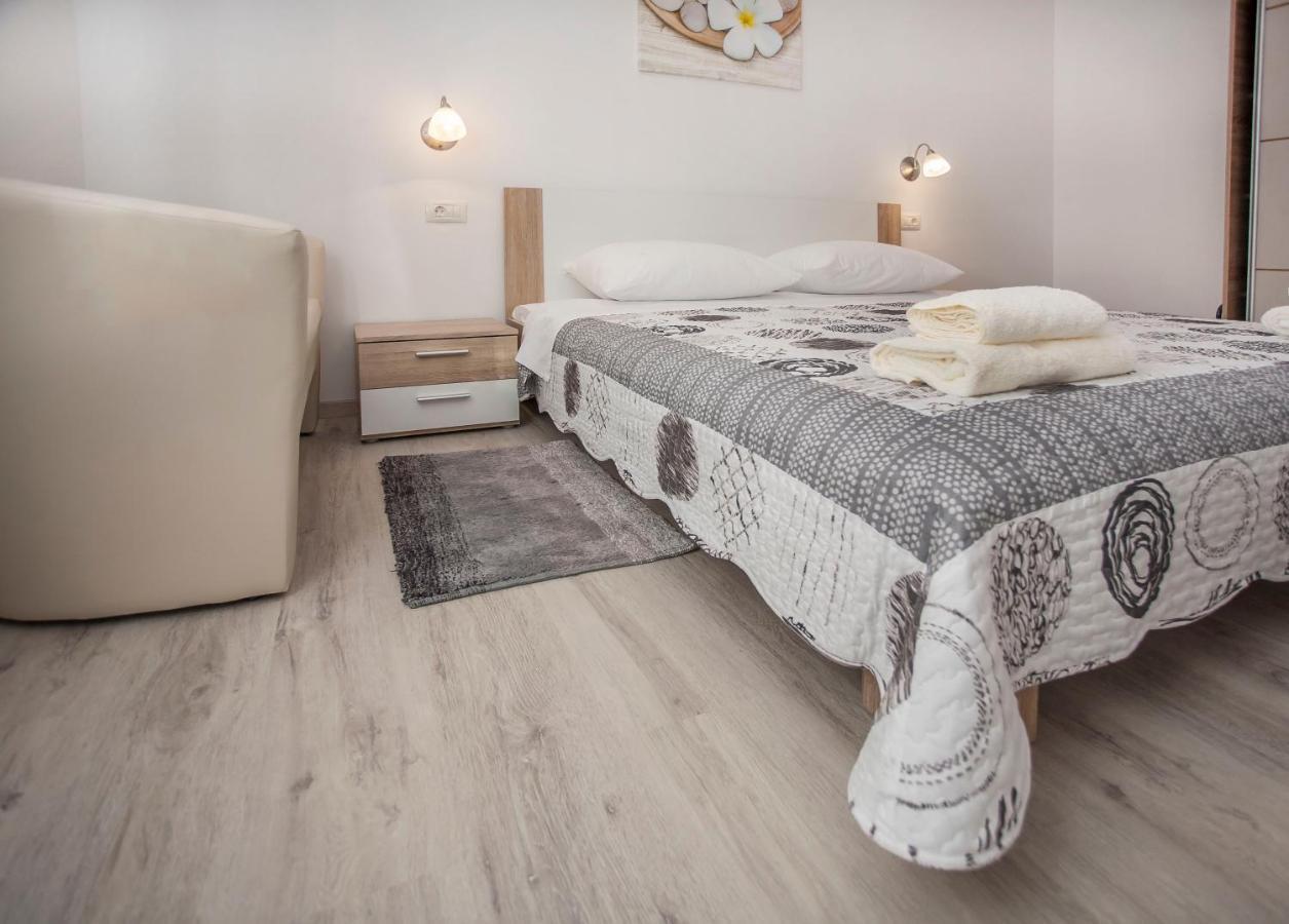 Apartmani Dragica Rovinj Ngoại thất bức ảnh