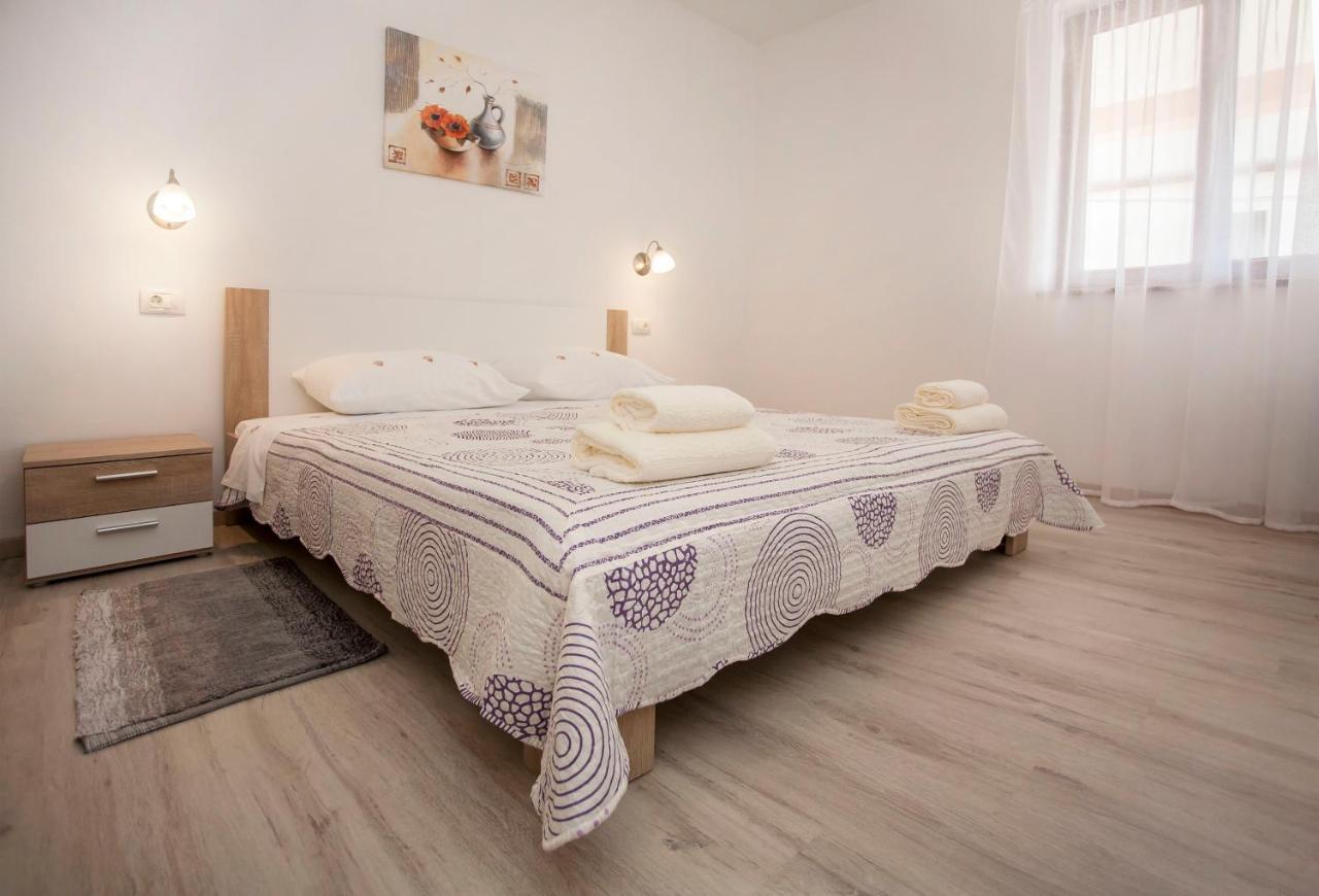Apartmani Dragica Rovinj Ngoại thất bức ảnh